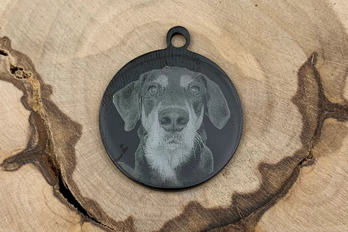 Hundemarke mit Foto und Gravur rund schwarz Muster Lemmy