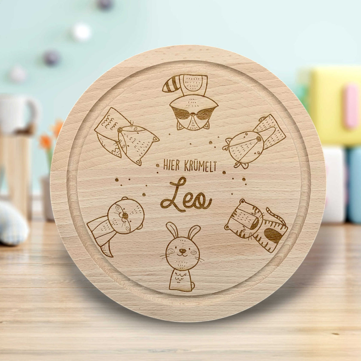 Personalisiertes Holz-Frühstücksbrettchen für Kinder mit Gravur - Motiv Waldtiere & Name