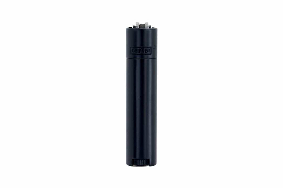 CLIPPER Feuerzeug in Schwarz matt aus Metall, schlicht und nachfüllbar – mit Namensgravur