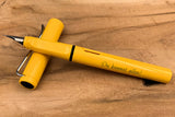 Lamy safari Füller yellow mit persönlicher Gravur Muster
