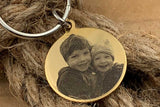 Schlüsselanhänger mit Fotogravur rund gold glänzend Muster 3