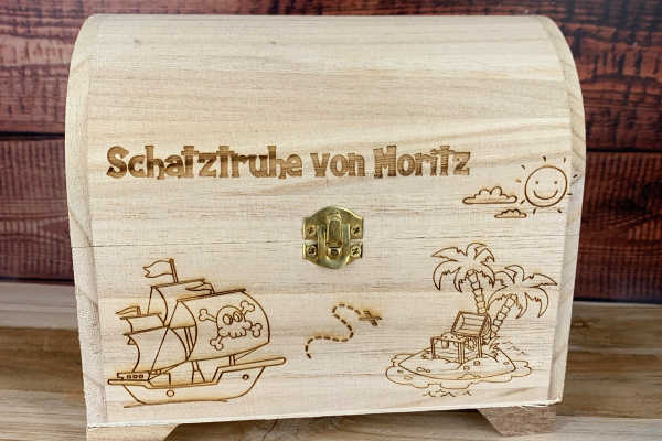 Personalisierte Spardose Schatztruhe Holz mit Wunschgravur