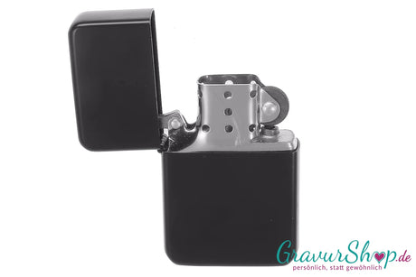 Sturm Feuerzeug black brushed mit Gravur