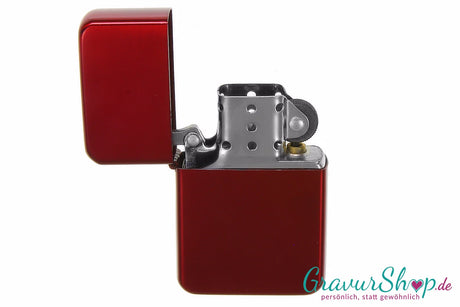 Sturm Feuerzeug red brushed mit Gravur