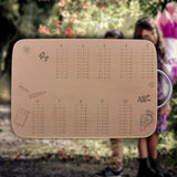 Personalisiertes Frühstücksbrettchen mit kleinem 1x1 | Einschulungsgeschenk aus Buchenholz mit Wunschname & Wunschtext