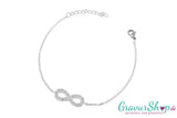 Infinity Armband aus Edelstahl mit 20 Zirkonia