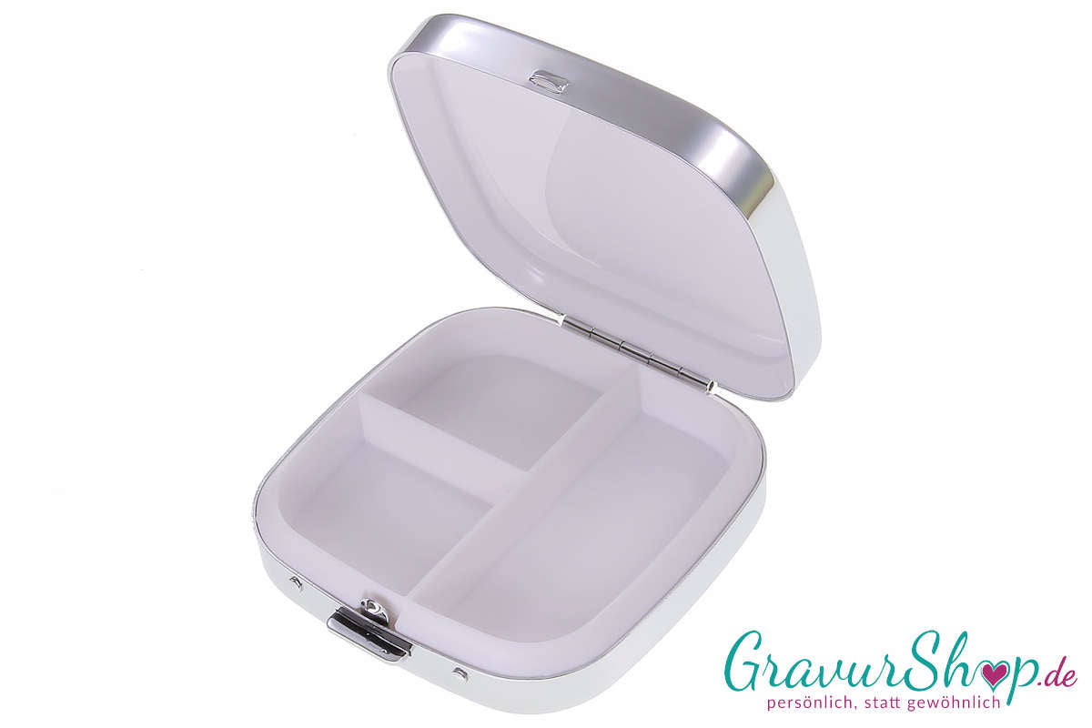 Pillendose Nr. 03 mit Gravur verchromt