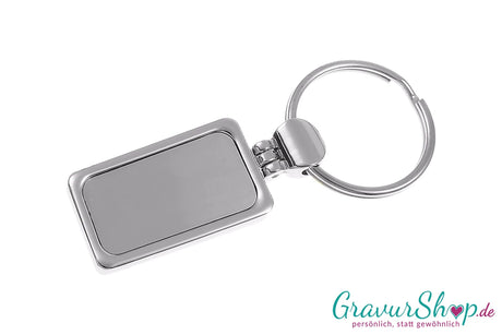 Eckiger Schlüsselanhänger 40 aus massivem Metall, chrom poliert – mit Gravur, kostenlos personalisiert