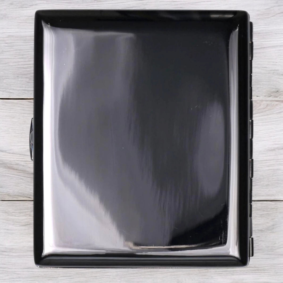 Zigarettenetui mit Fotogravur | Dein Bild graviert | Schwarzes Etui in Geschenkbox