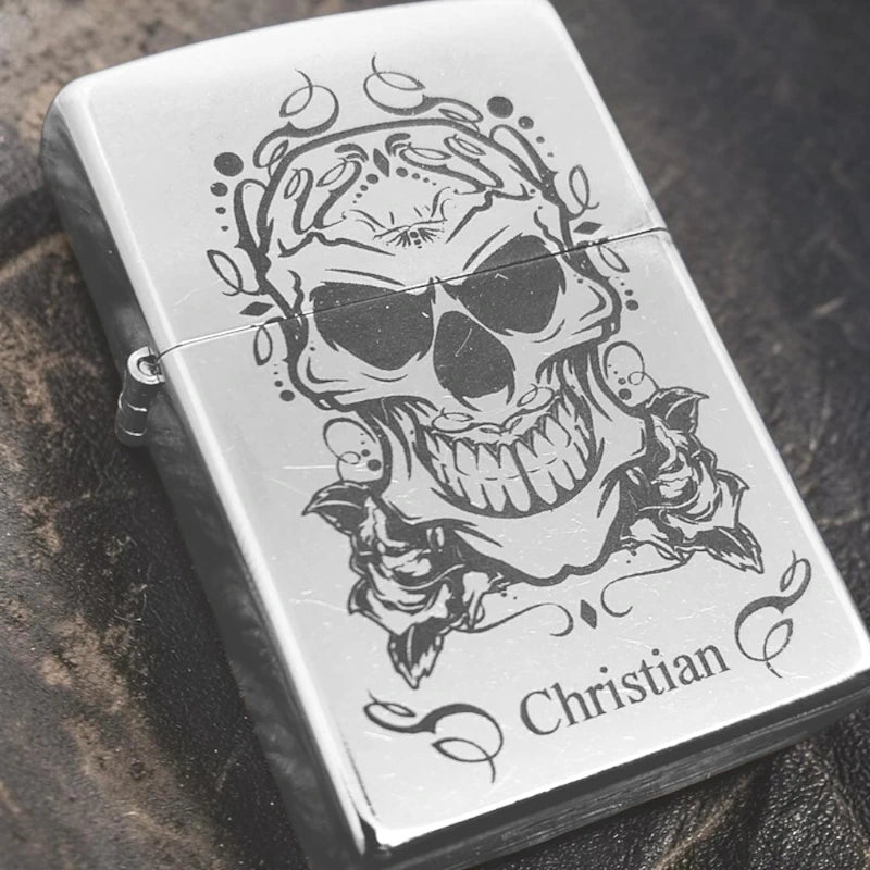 Zippo mit Gravur - Totenkopf