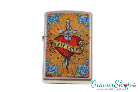 Zippo Hate to Love in Satin Chrome – individuell graviert, Gravur kostenlos